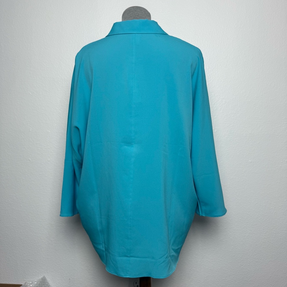 NWT Chicos Blue Button Down Collared Blouse Boxy Oversized Career Work - Picture 6 of 7